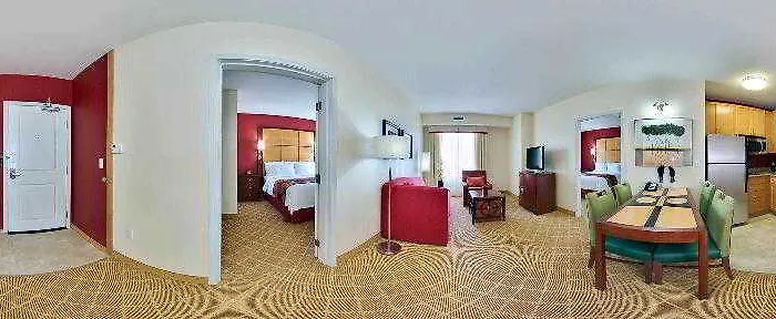By Marriott Chicago Forest/mettawa Hotel