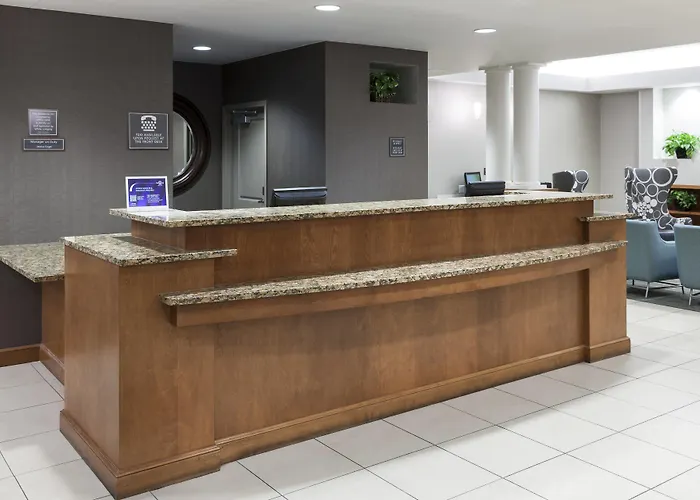 Hotel By Marriott Chicago Forest/mettawa 3*