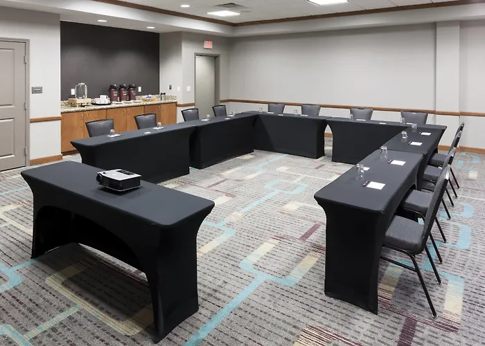 By Marriott Chicago Forest/mettawa Hotel 3*