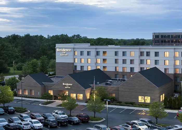 By Marriott Chicago Forest/mettawa Mettawa