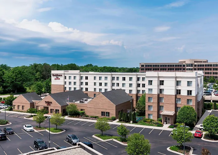 By Marriott Chicago Forest/mettawa Hotel 3*