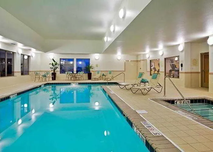 Hotel By Marriott Chicago Forest/mettawa 3*